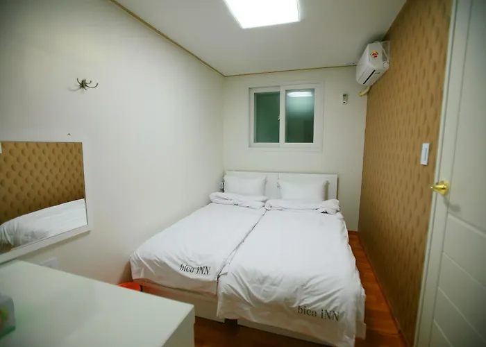 Hotel Familia Inn